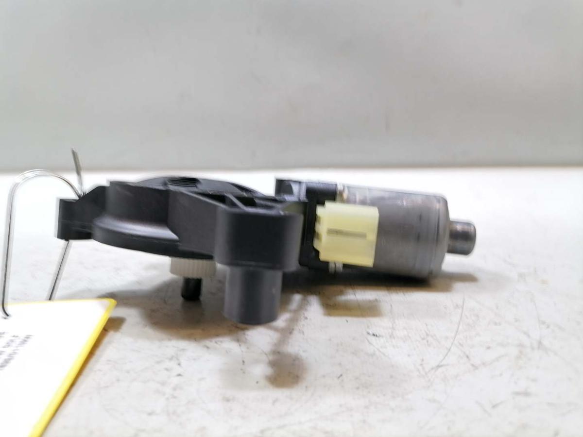 VW Golf 8 original Fensterhebermotor vorn rechts Bj.2024